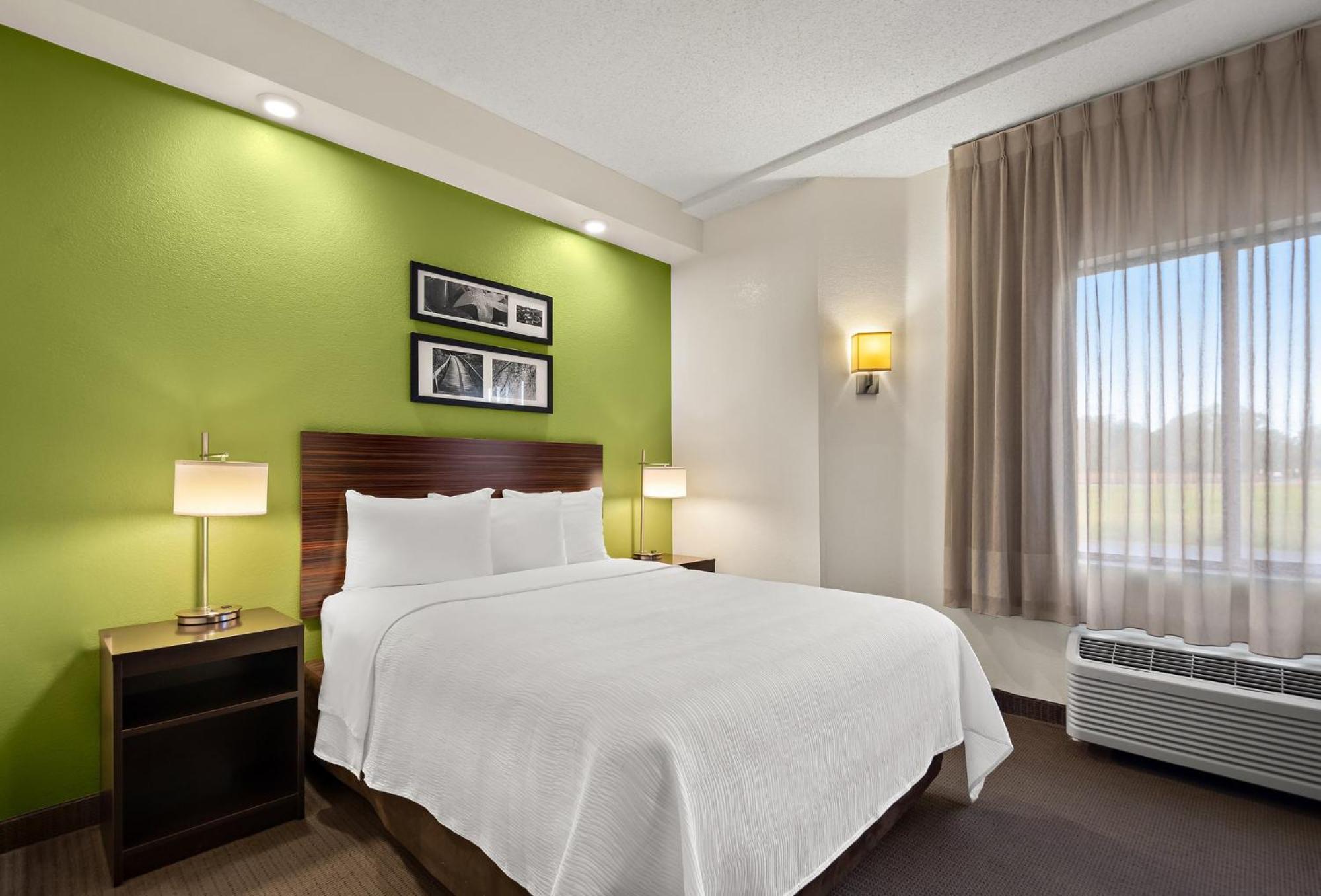 Spot X Hotel Tampa - Wesley Chapel By The Red Collection Eksteriør bilde