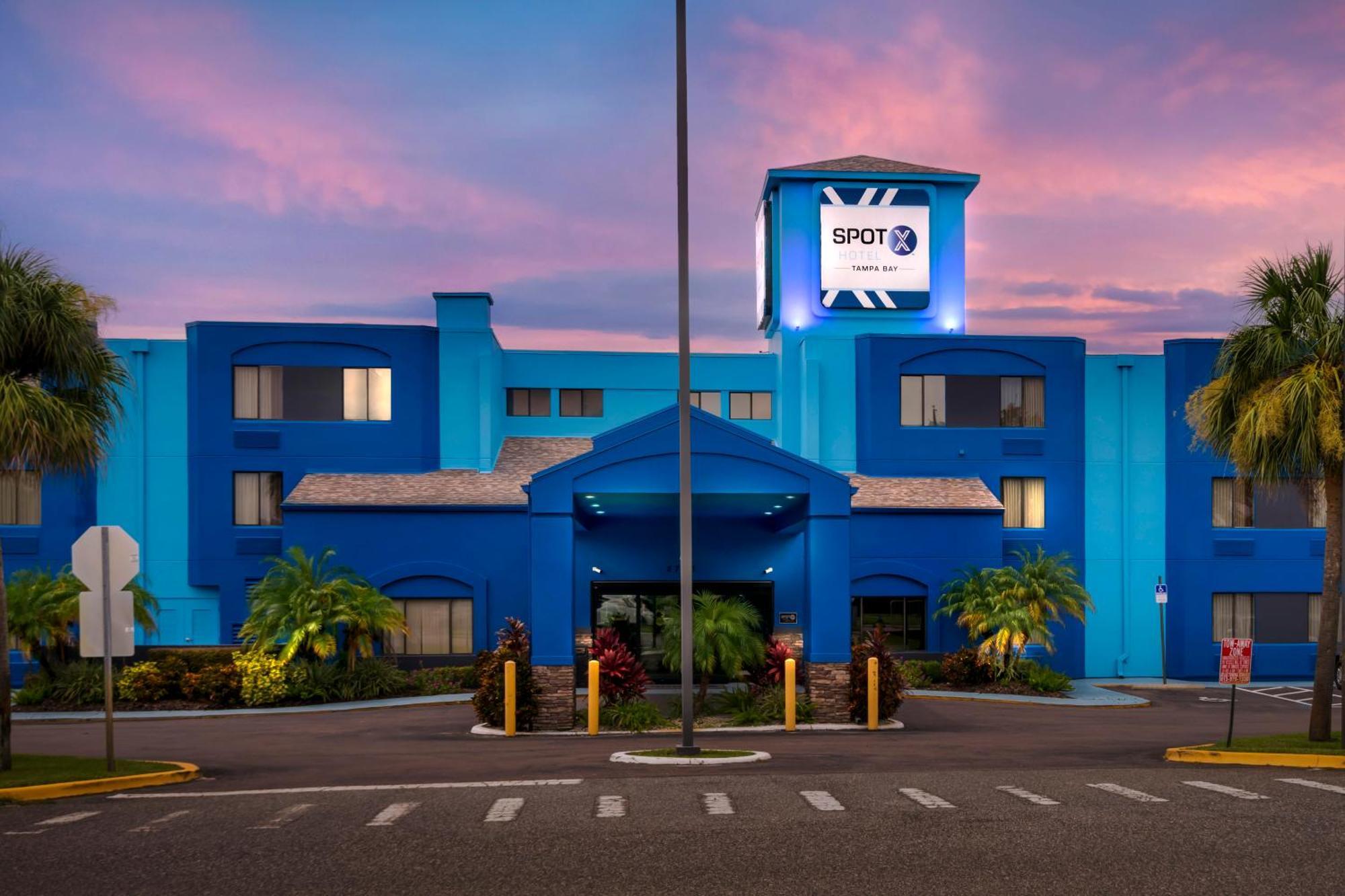 Spot X Hotel Tampa - Wesley Chapel By The Red Collection Eksteriør bilde