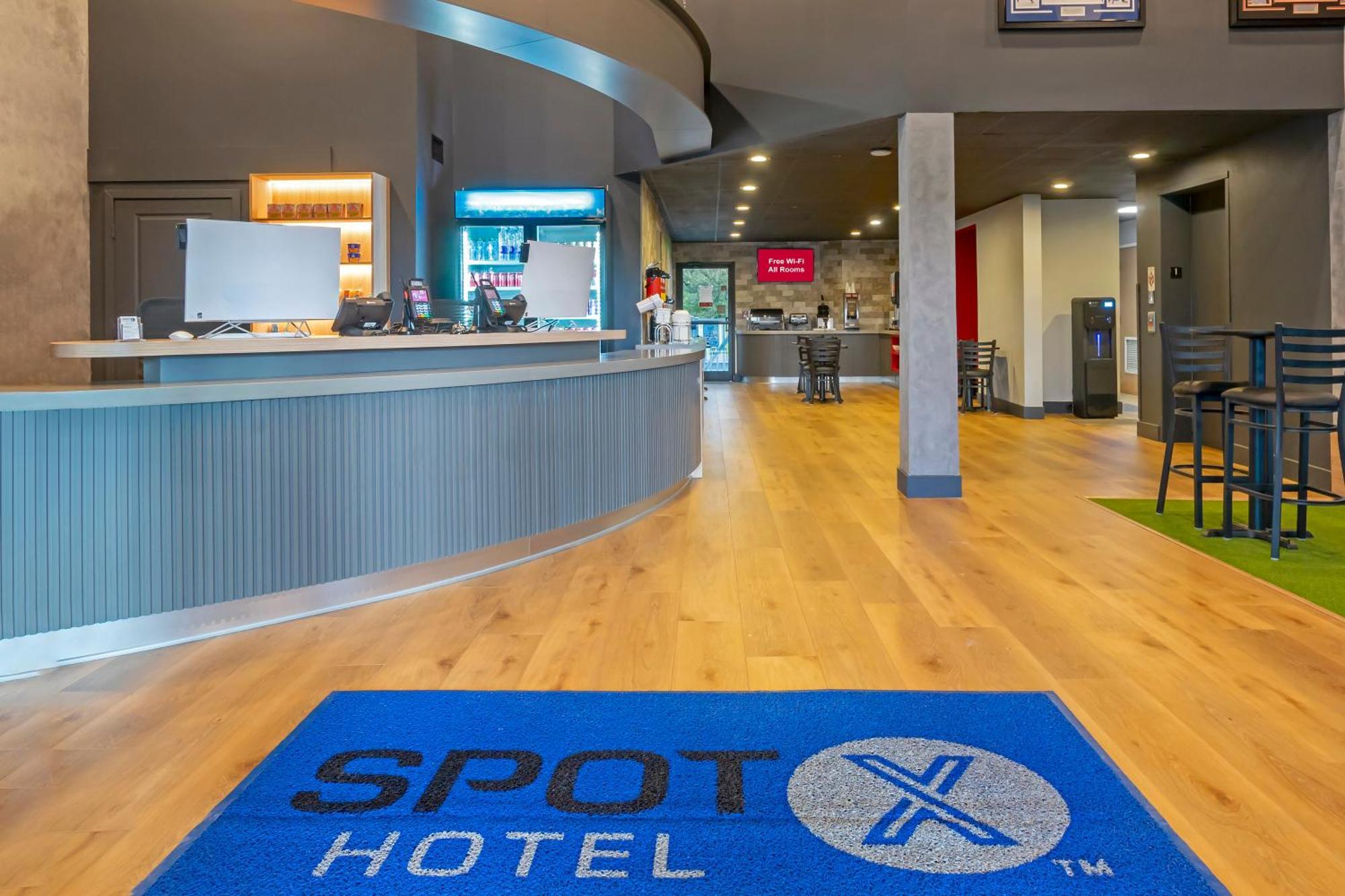 Spot X Hotel Tampa - Wesley Chapel By The Red Collection Eksteriør bilde