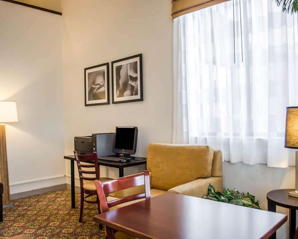 Spot X Hotel Tampa - Wesley Chapel By The Red Collection Fasiliteter bilde